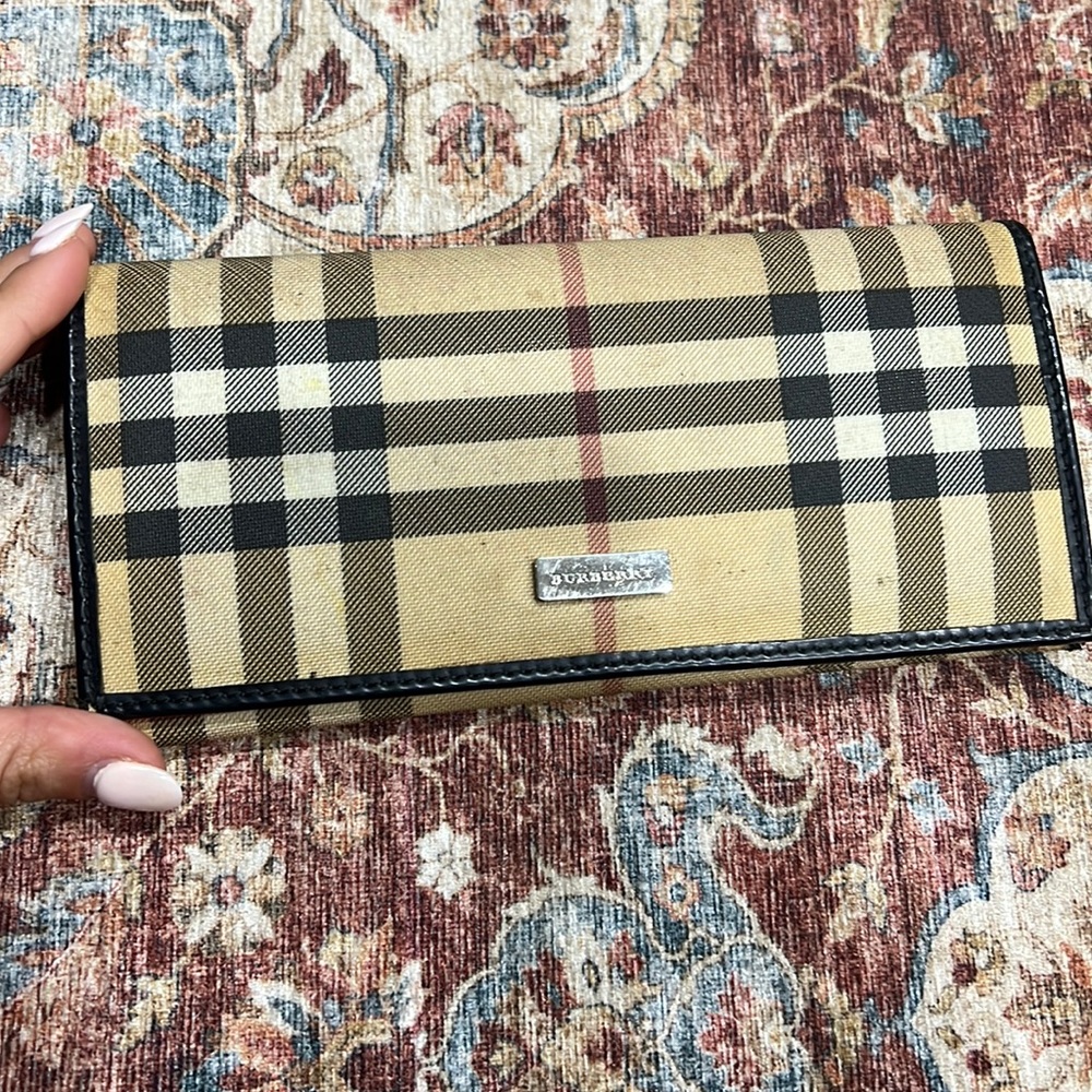 Burberry wallet